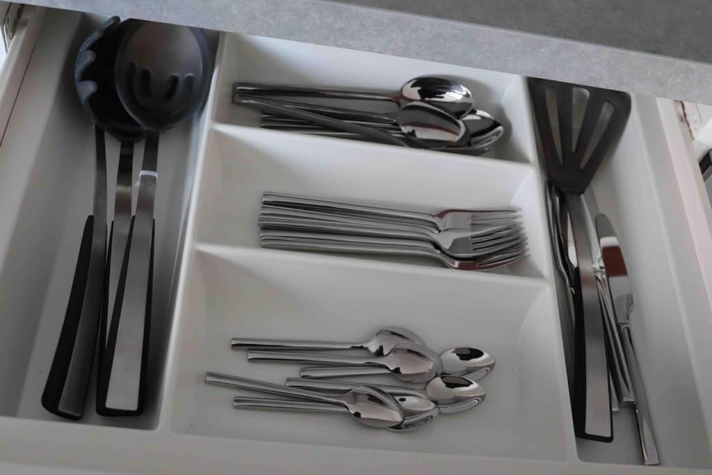 Luxurious City View Apartment In Salford 맨체스터 외부 사진